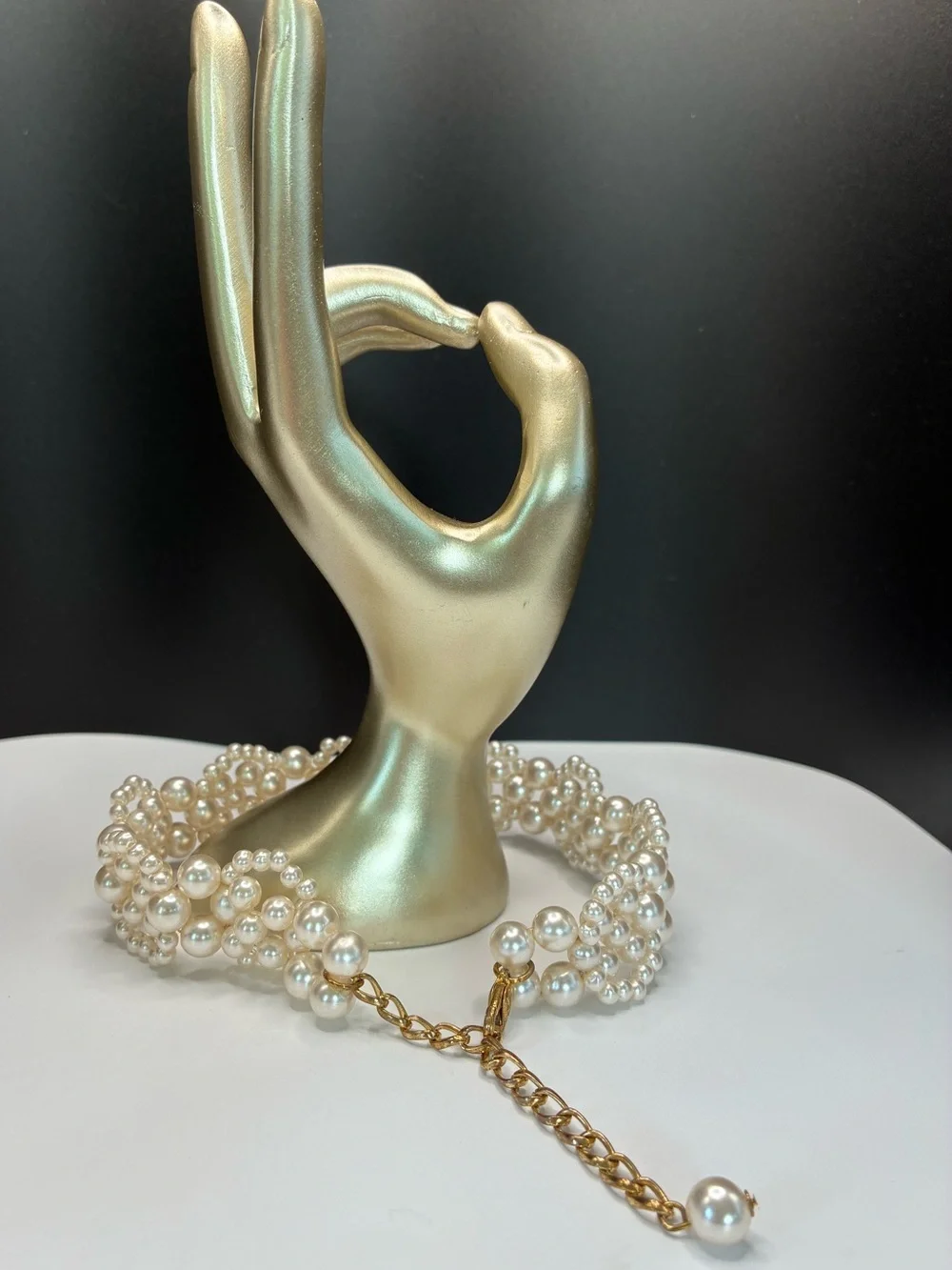 Vintage Faux Pearl Cluster Choker Necklace - Ivory Pearls with Gold Chain